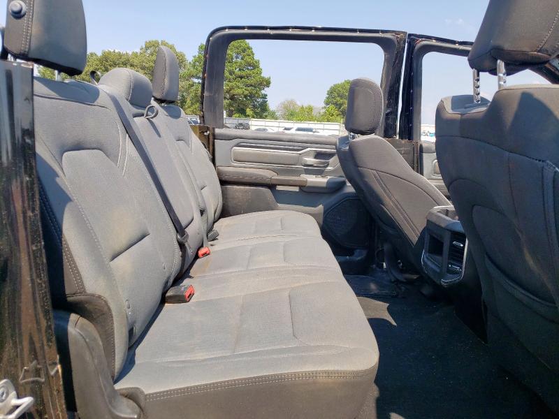 2019 RAM 1500 BIG H 1C6SRFFT0KN523423