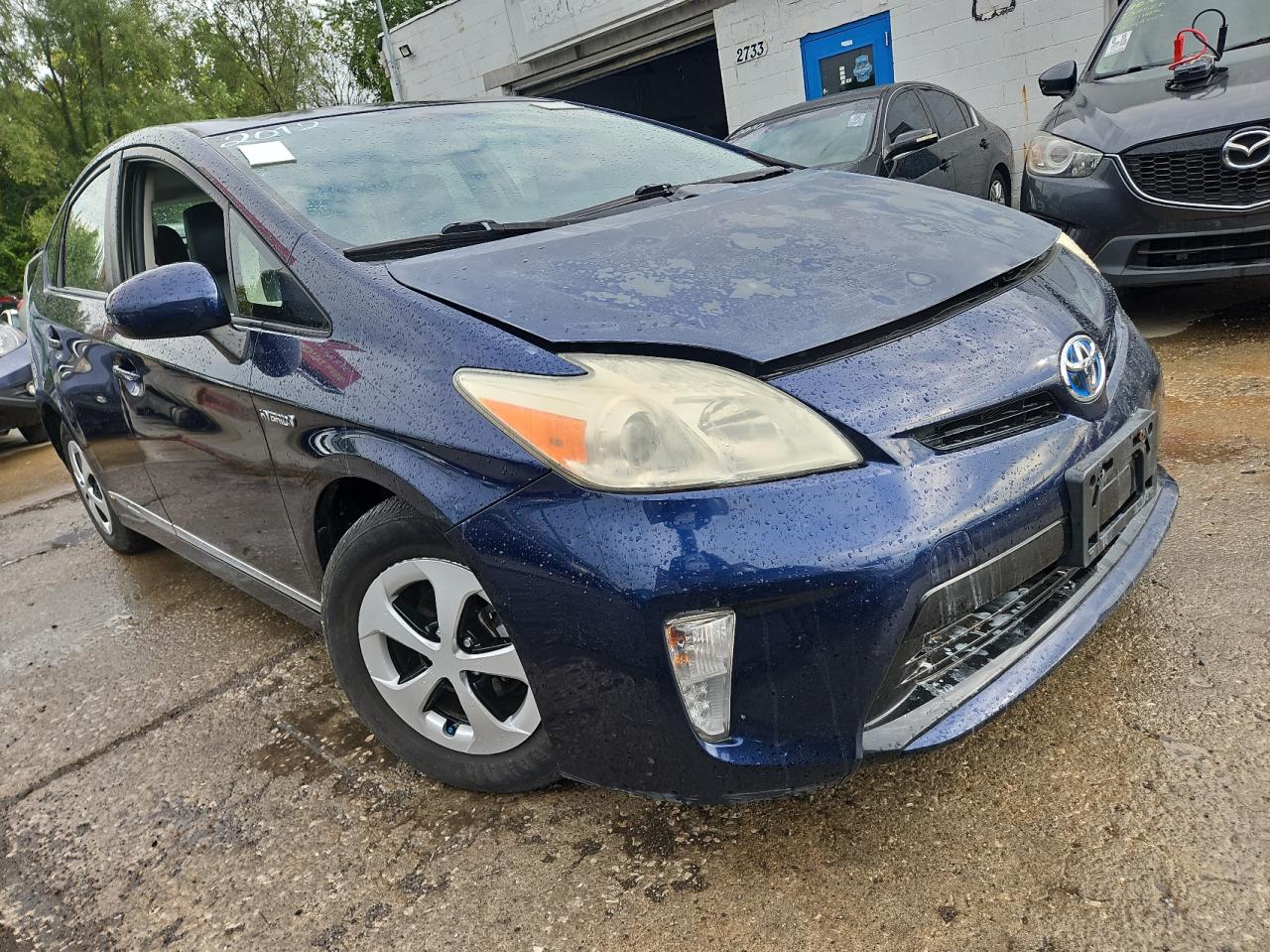 TOYOTA PRIUS