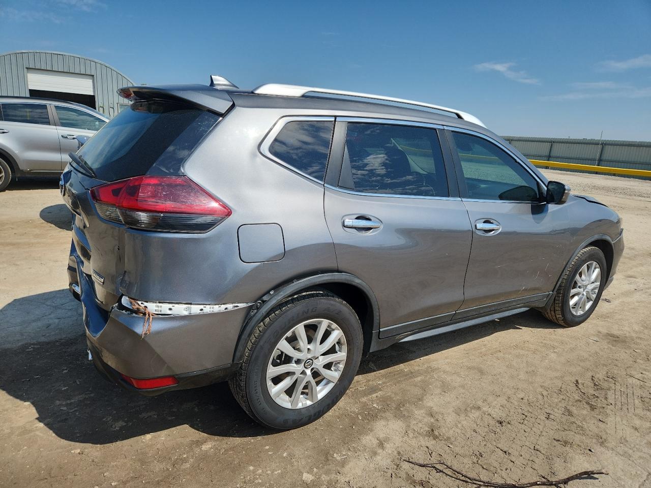 NISSAN ROGUE S