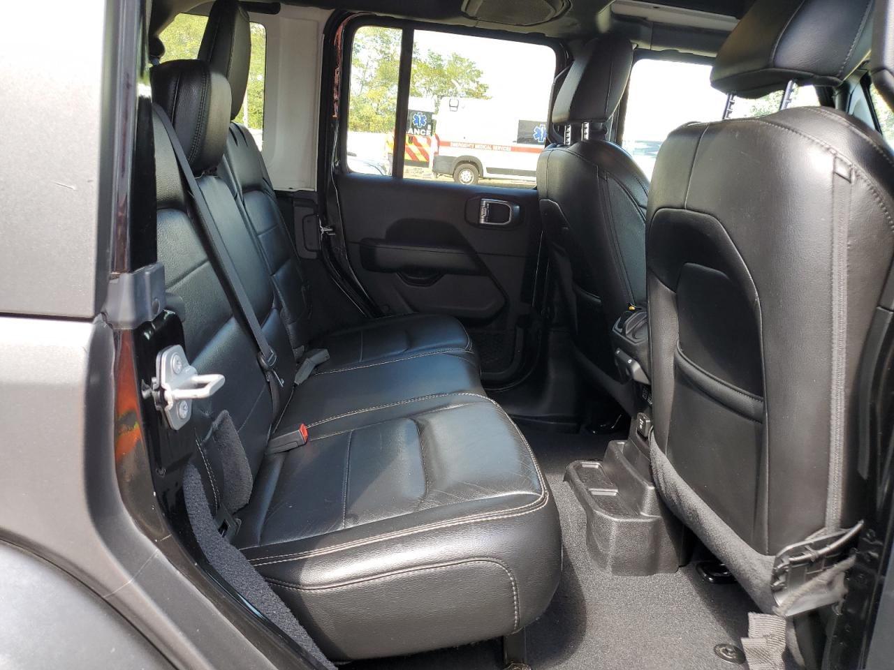 JEEP WRANGLER SAHARA