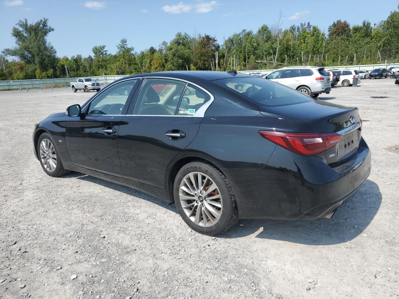 INFINITI Q50 PURE
