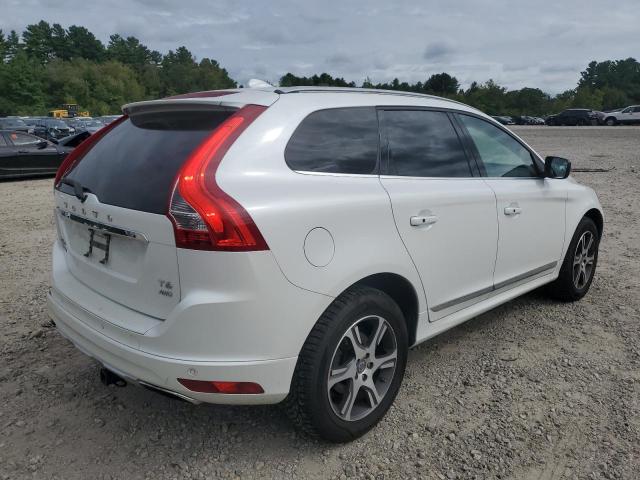 2015 VOLVO XC60 T6 PL YV4902RD4F2579898