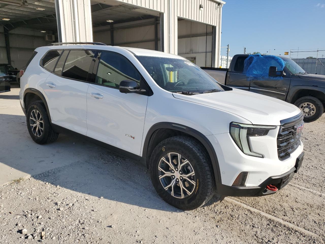 GMC ACADIA AT4