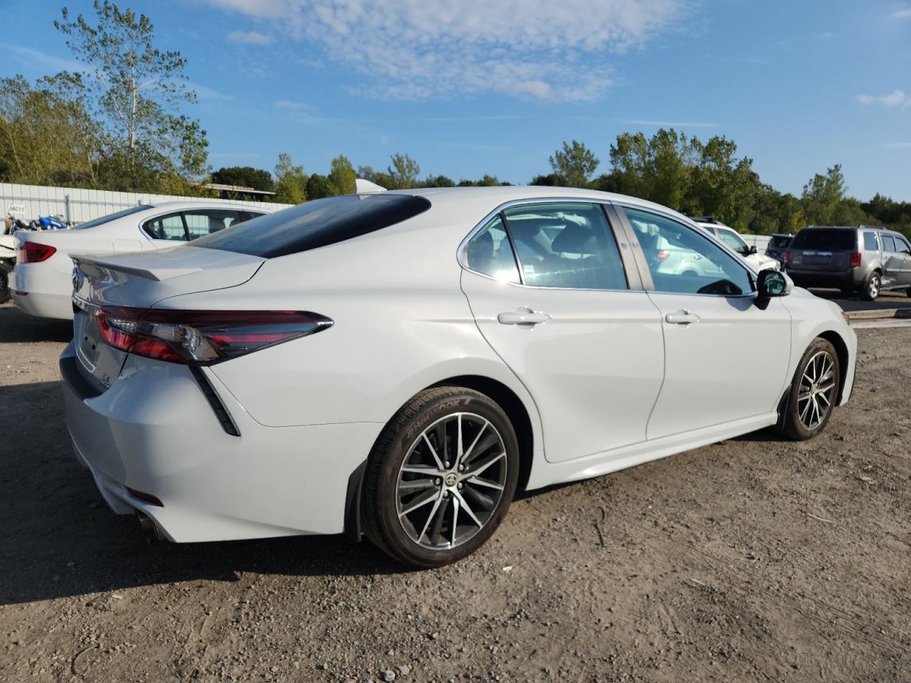 TOYOTA CAMRY SE NIGHT SHADE