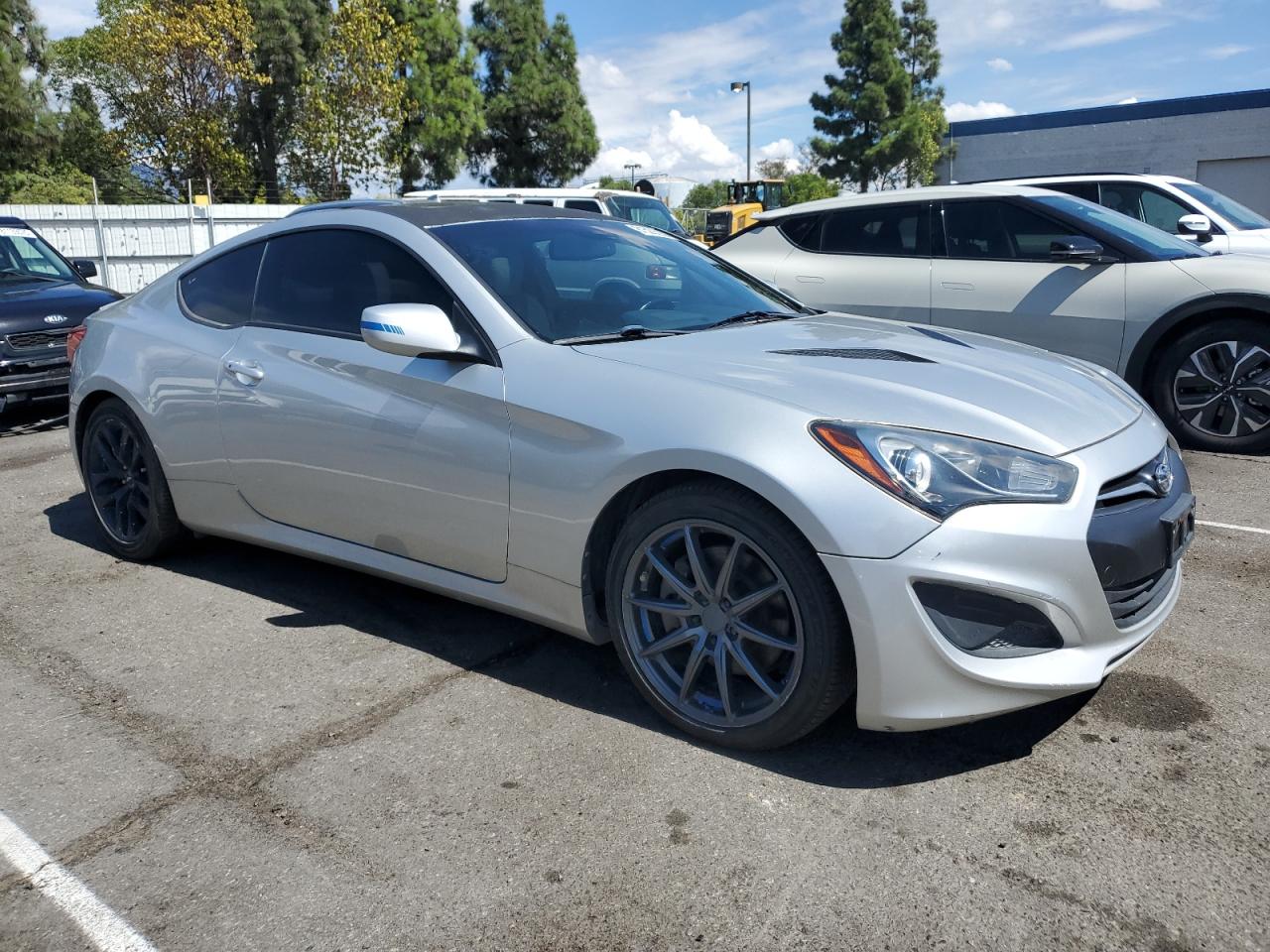 HYUNDAI GENESIS 2.0T