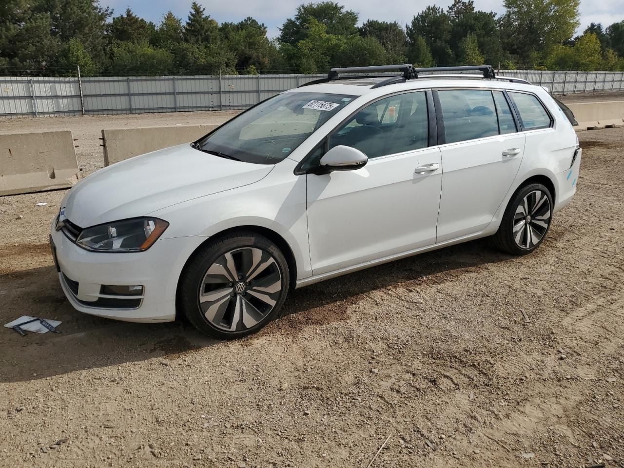 VOLKSWAGEN GOLF SPORTSVAN TDI S