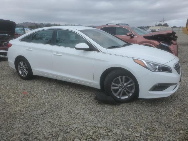 2015 HYUNDAI SONATA SE 5NPE24AF9FH209520