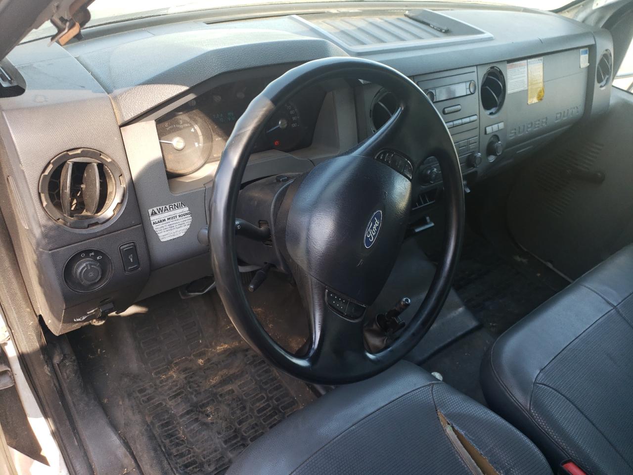 FORD F-750 SUPER DUTY