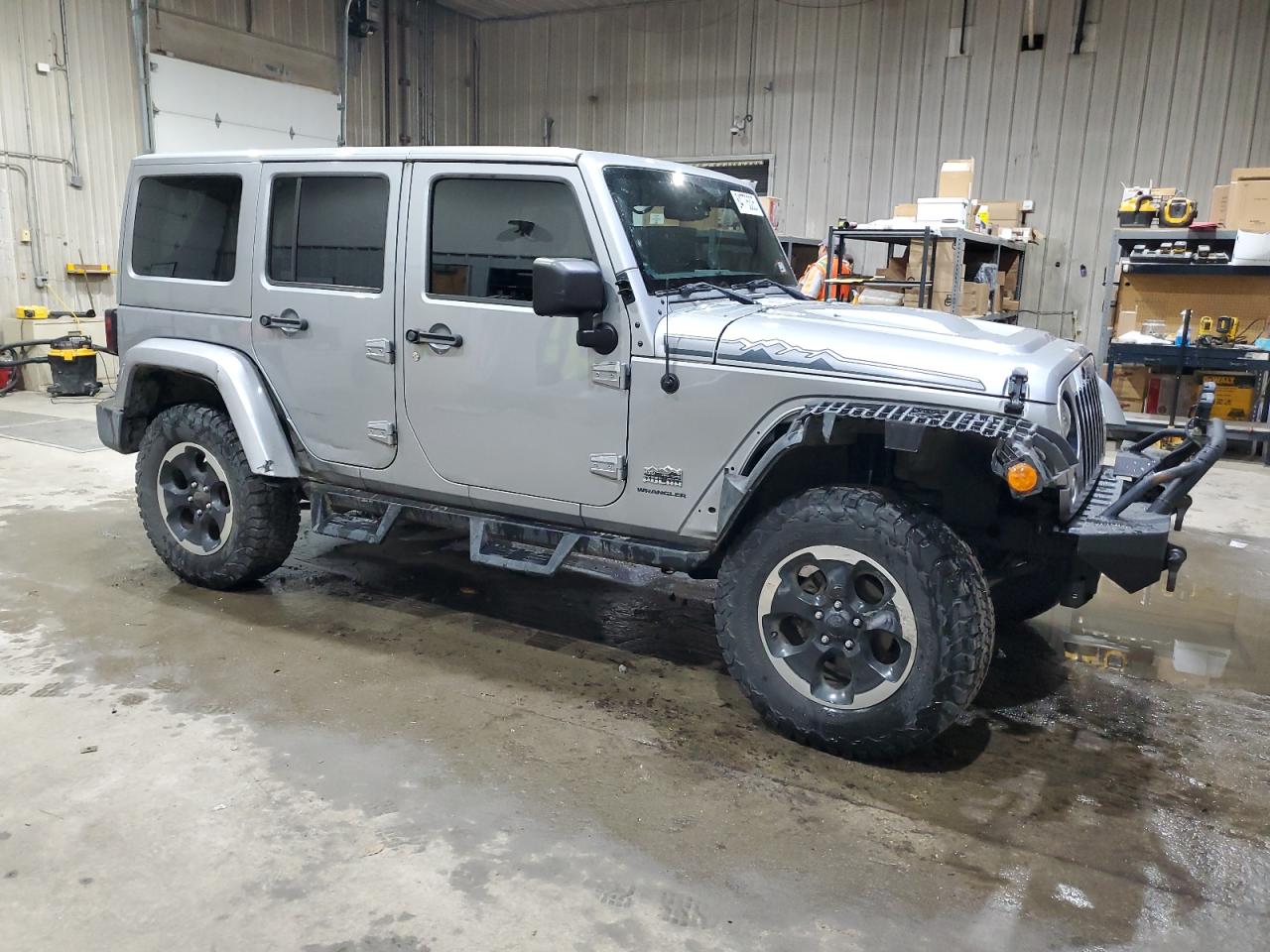 JEEP WRANGLER SAHARA