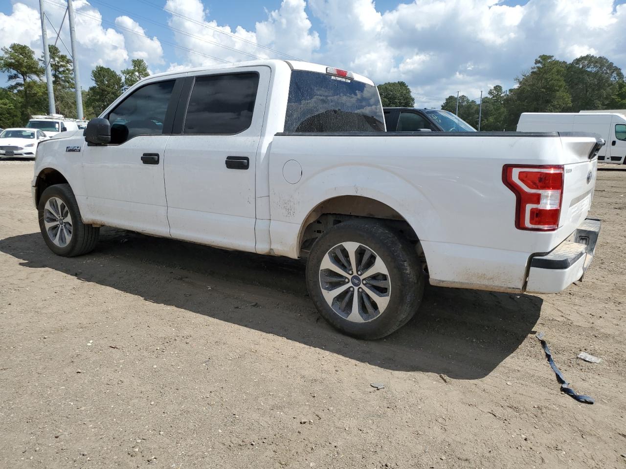FORD F-150 SUPERCREW