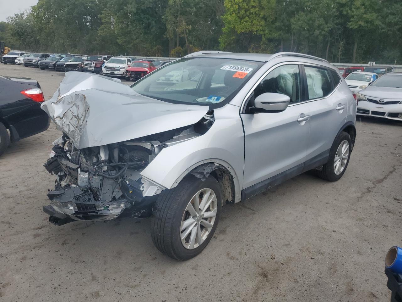 NISSAN ROGUE SPORT S