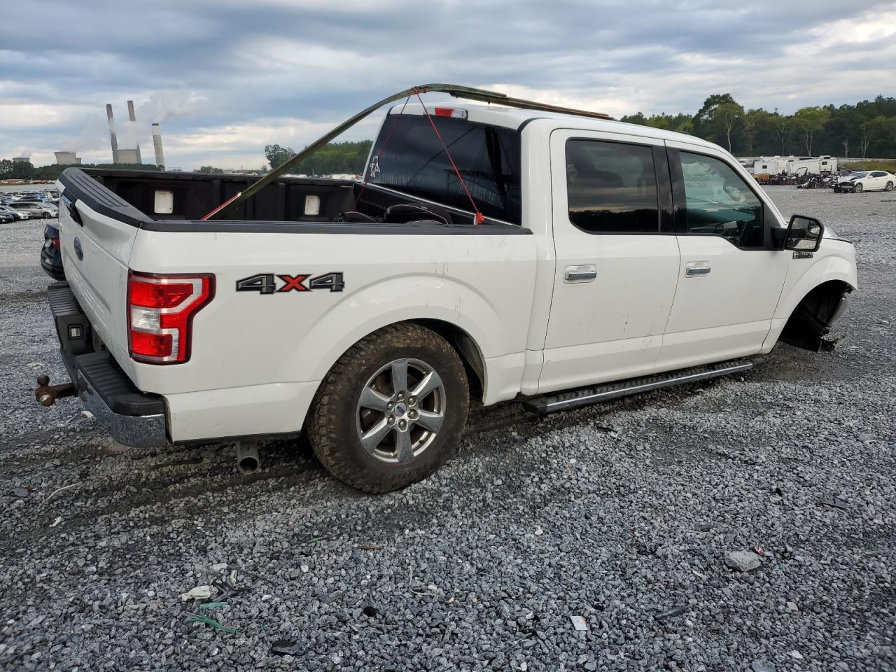 FORD F-150 SUPERCREW