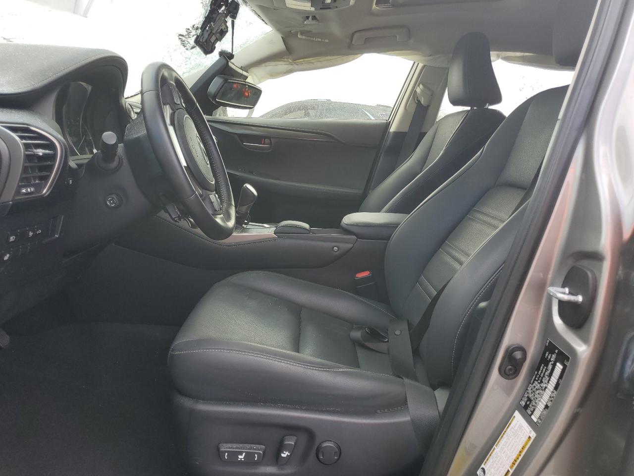 LEXUS NX 300 BASE
