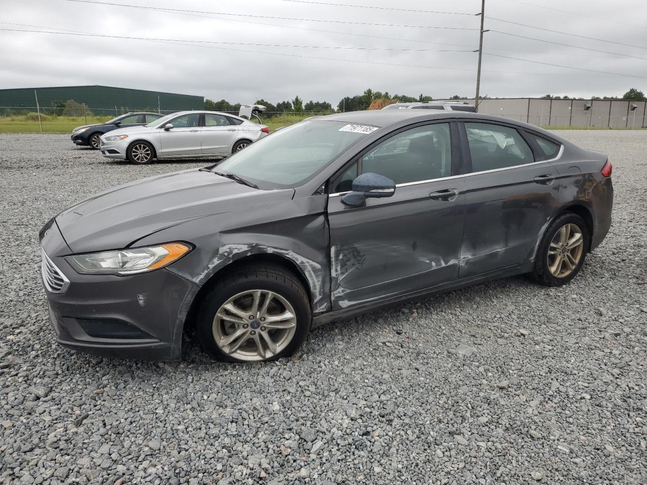 FORD FUSION SE