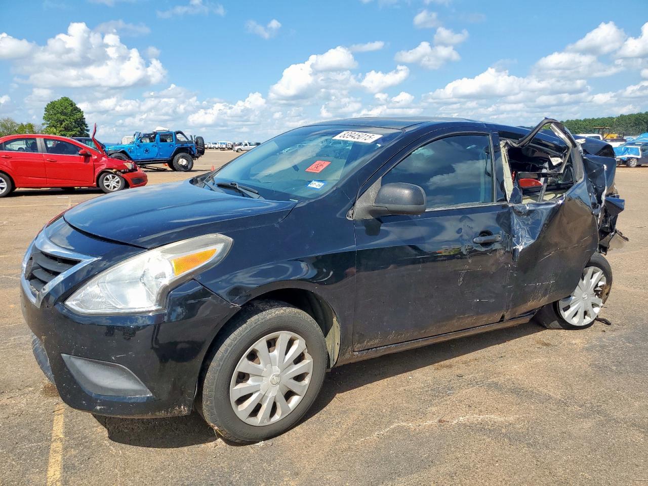 NISSAN VERSA S