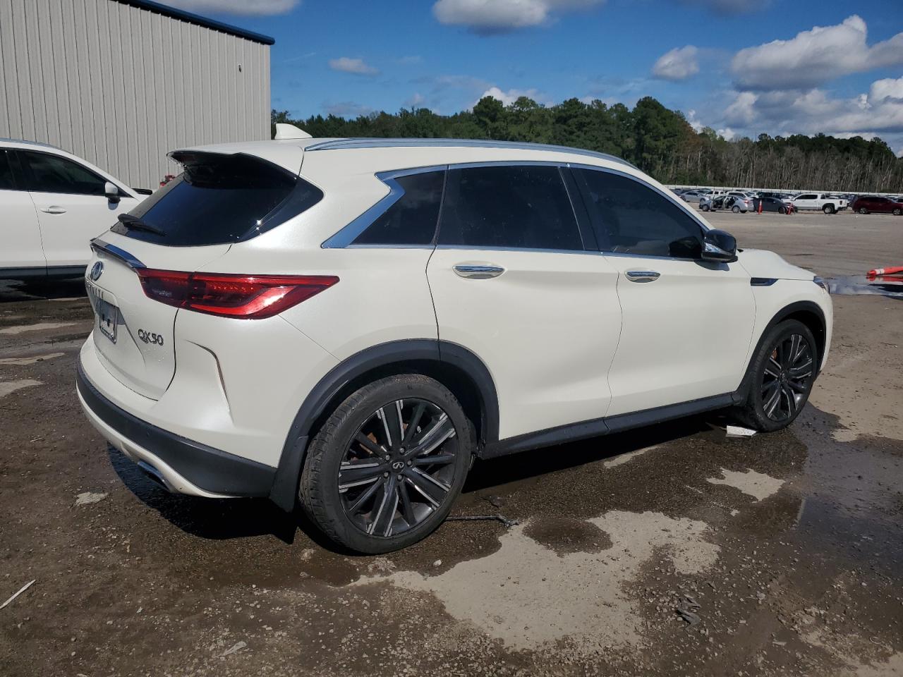 INFINITI QX50 LUXE