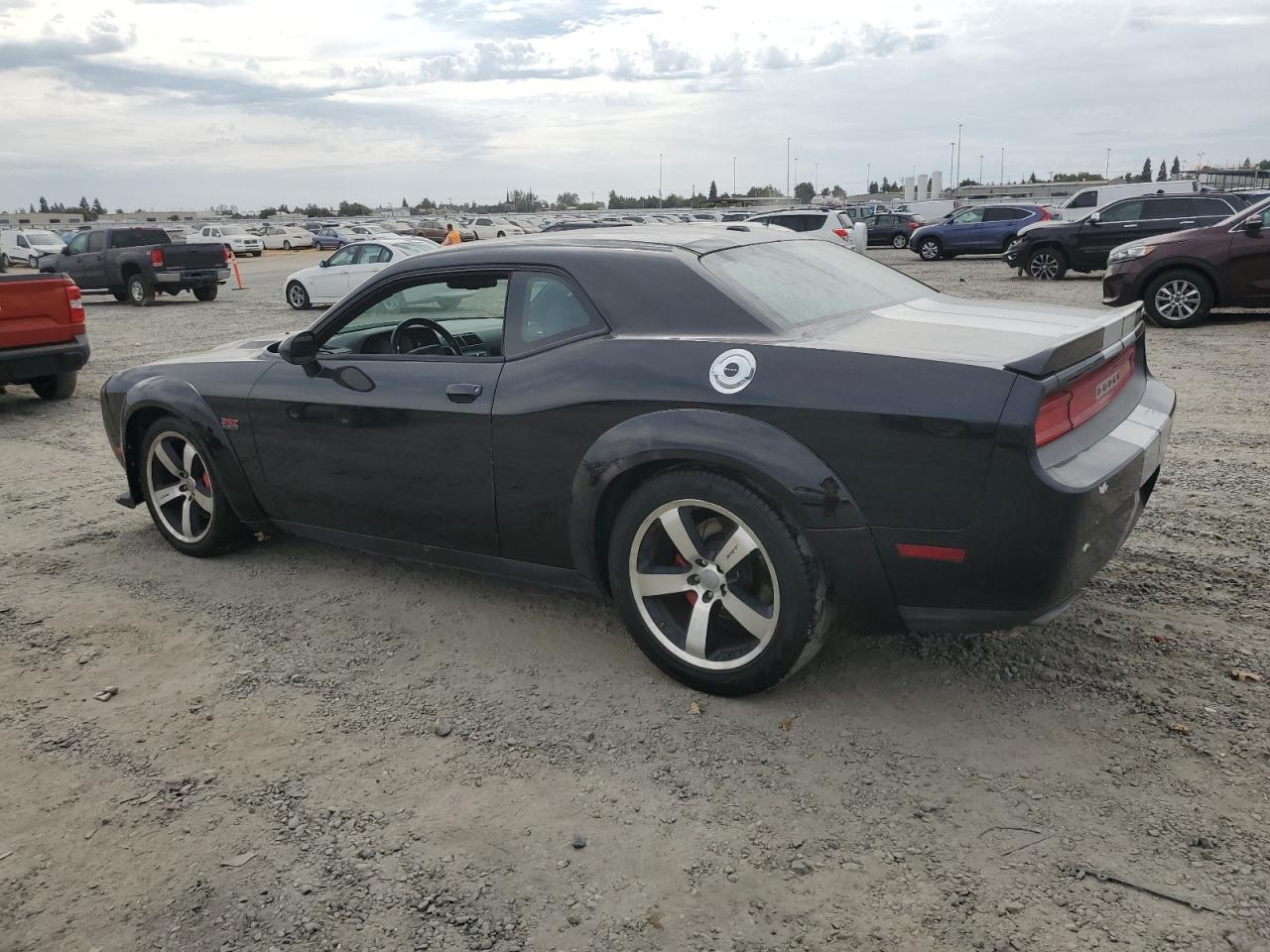 DODGE CHALLENGER SRT-8