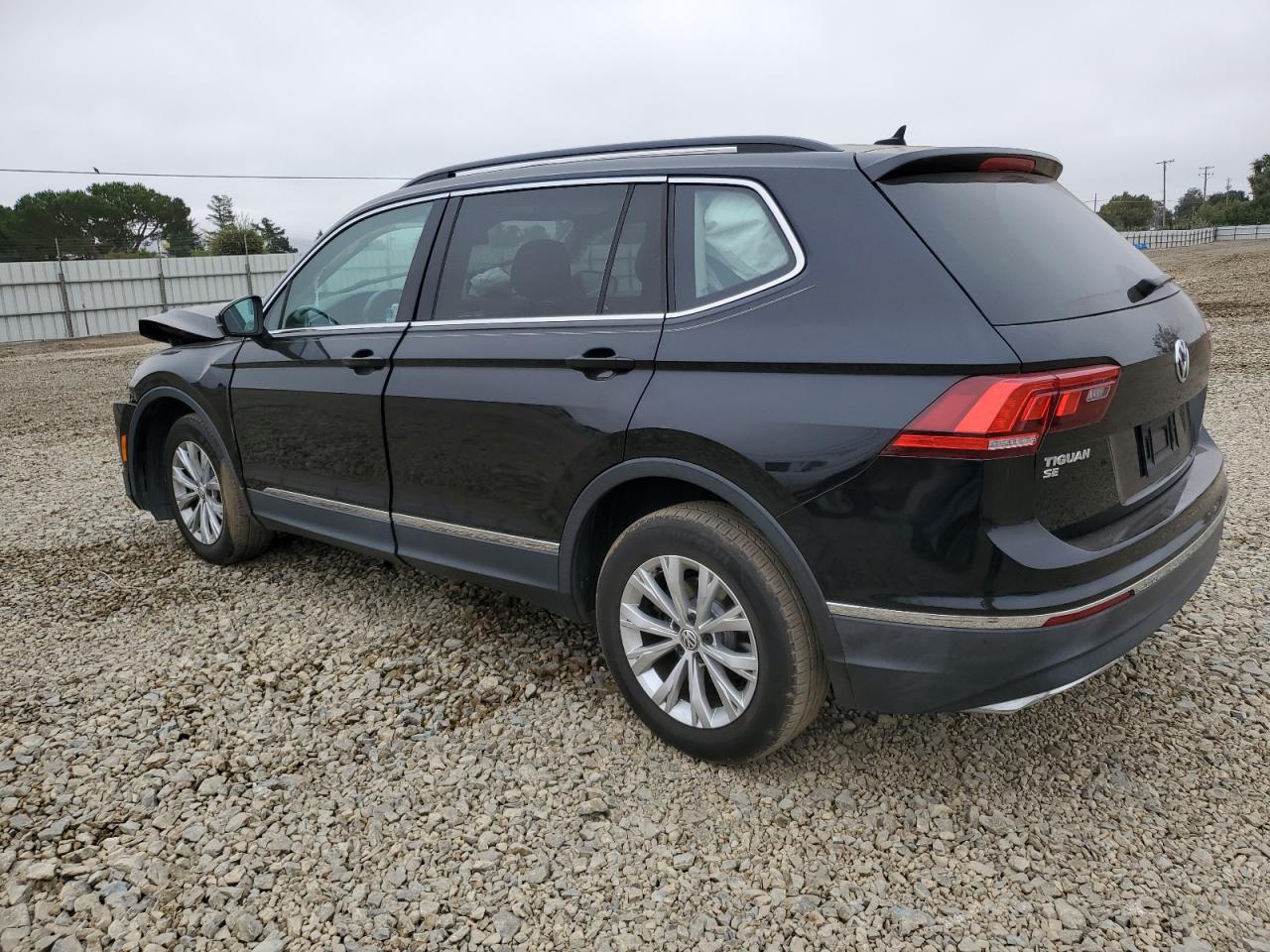 VOLKSWAGEN TIGUAN SE