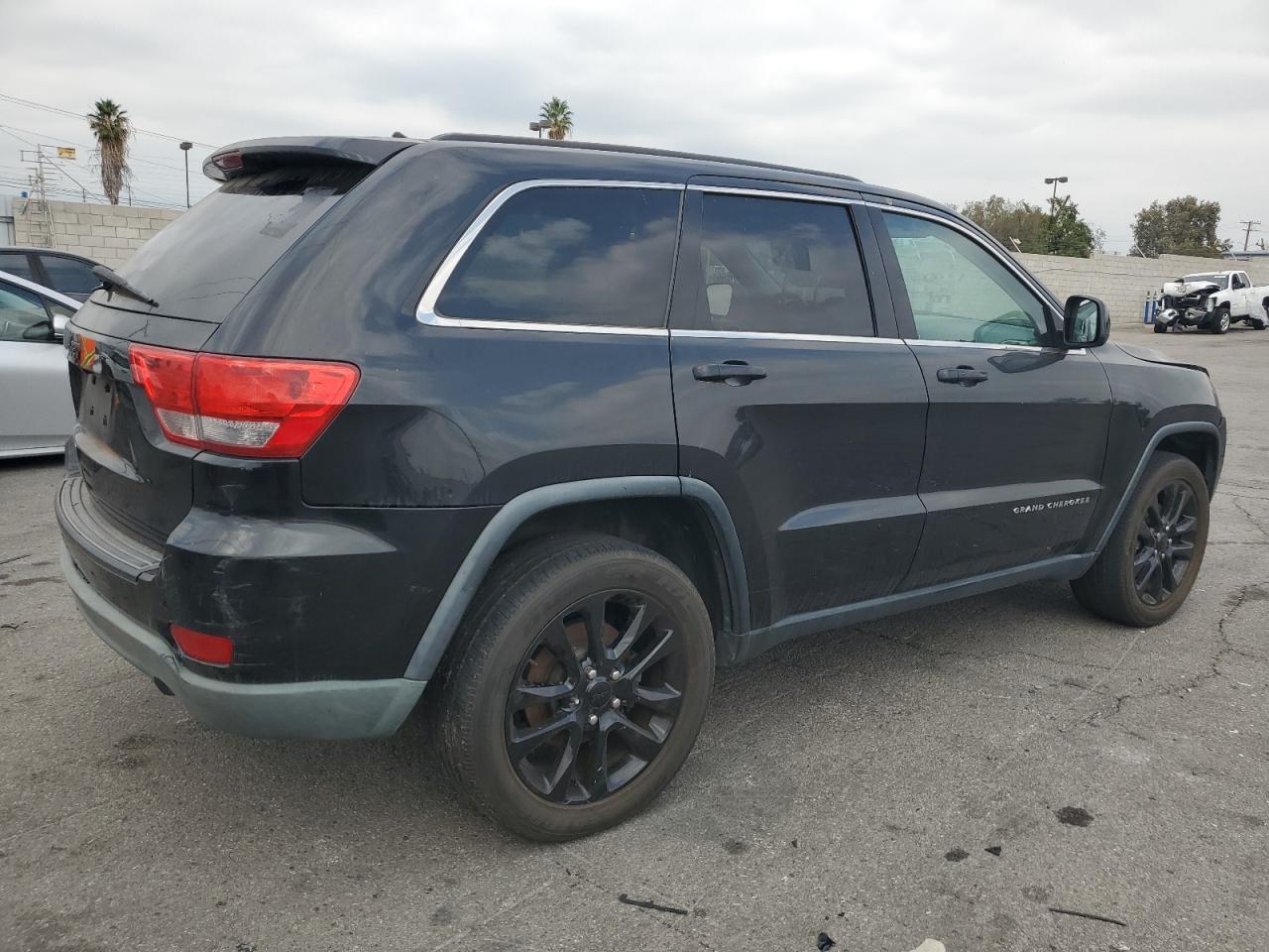 JEEP GRAND CHEROKEE LAREDO