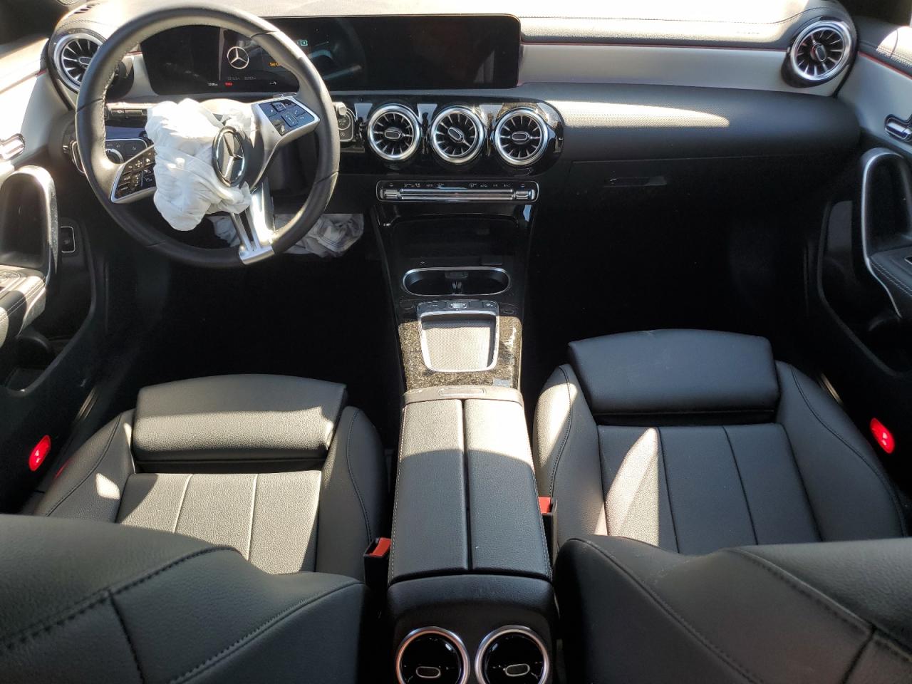 MERCEDES-BENZ CLA-CLASS 250 4MATIC