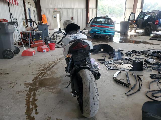 2021 KAWASAKI ZX636 K JKBZXJH11MA009706