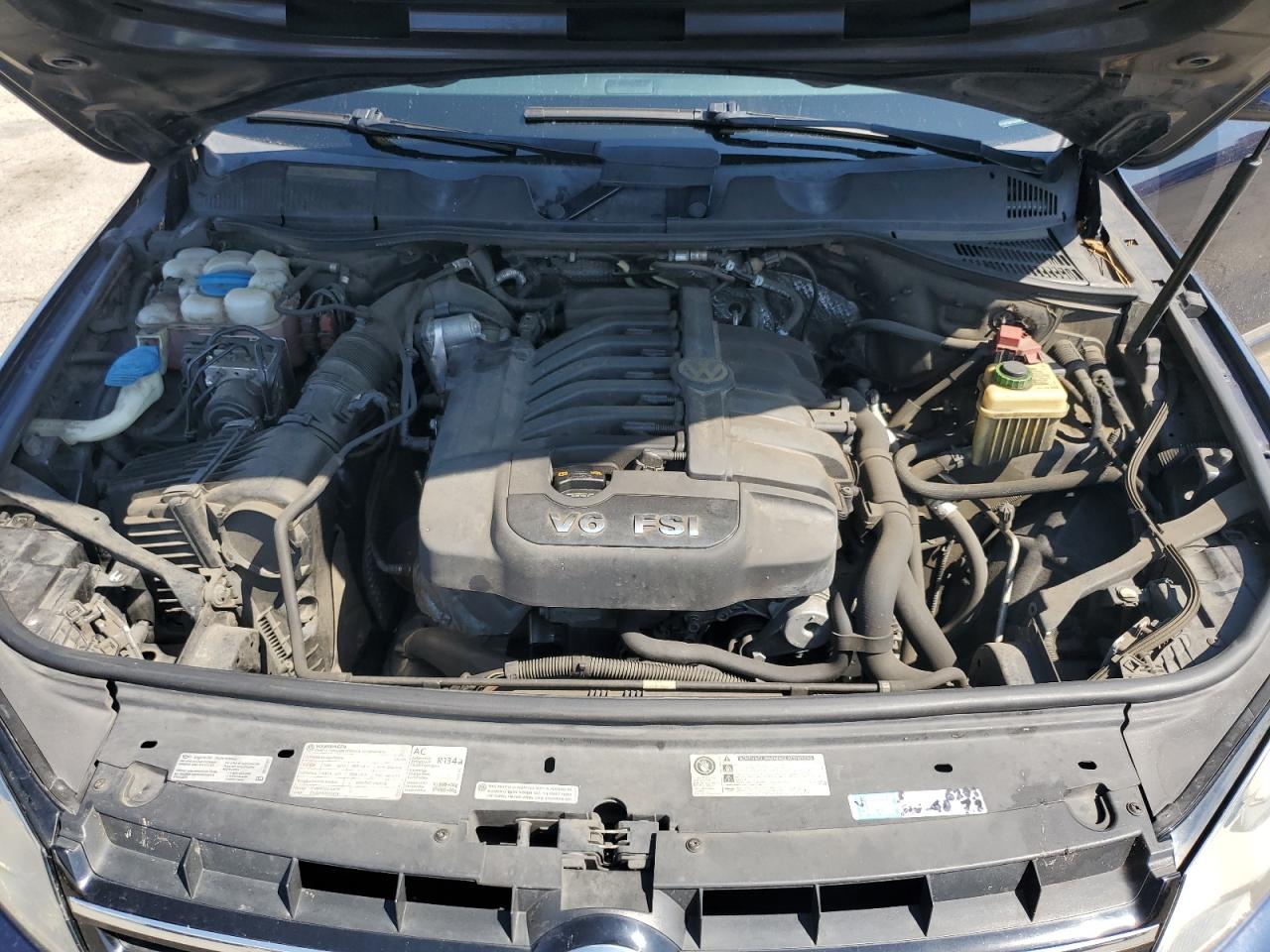 VOLKSWAGEN TOUAREG V6