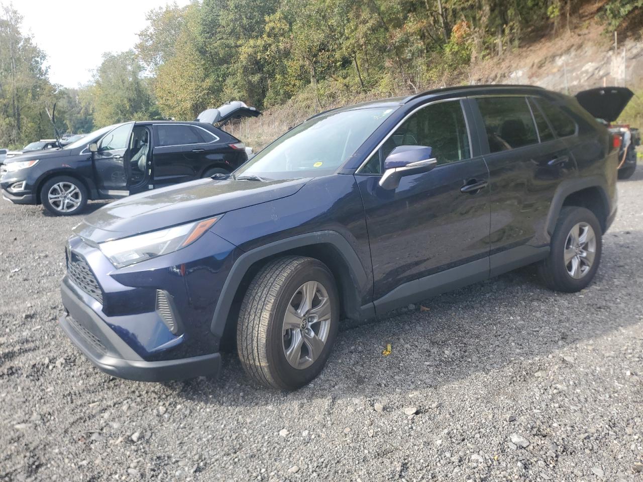 TOYOTA RAV4 XLE