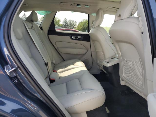 2022 VOLVO XC60 B5 MO YV4L12RKXN1971452