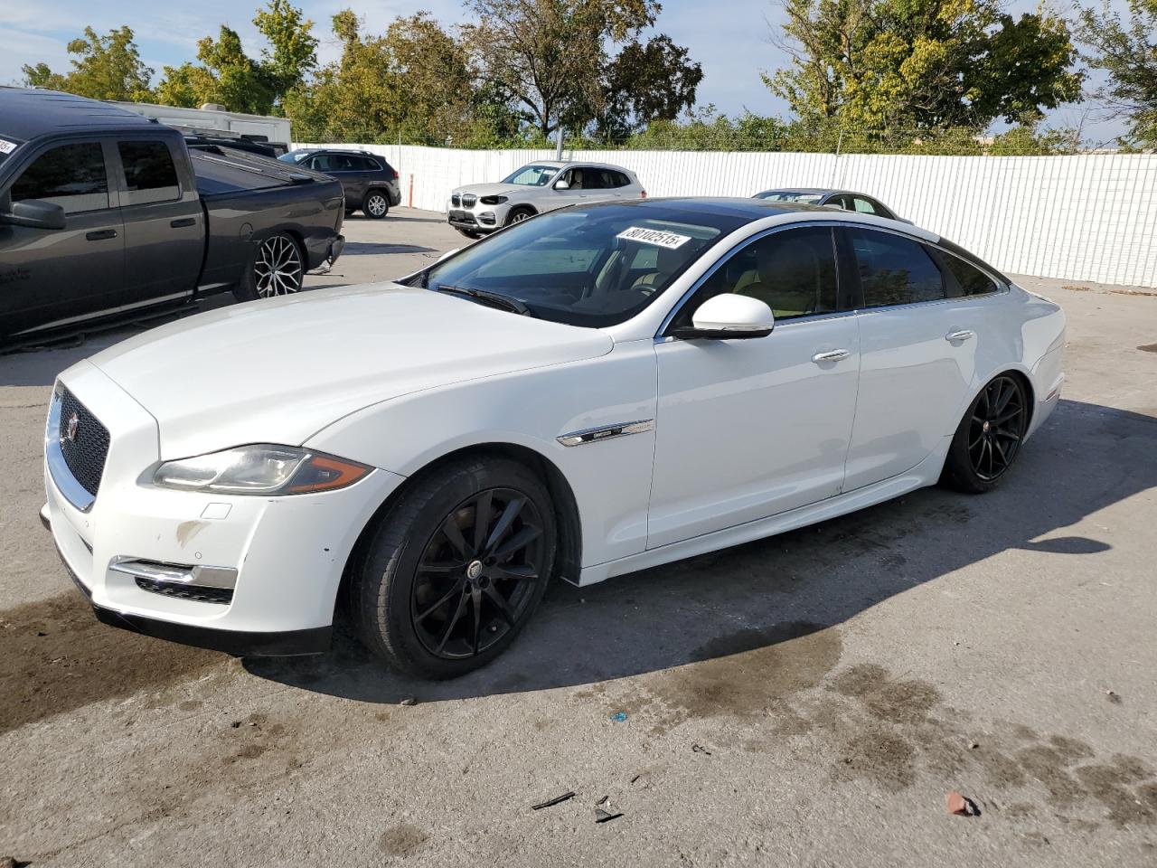 JAGUAR XJ