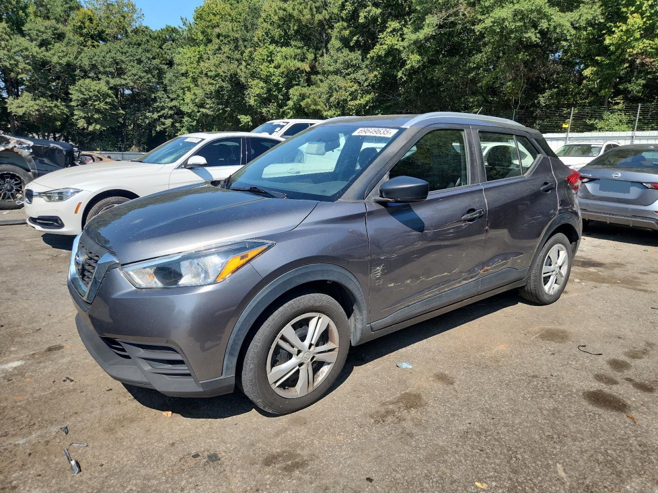 NISSAN KICKS S