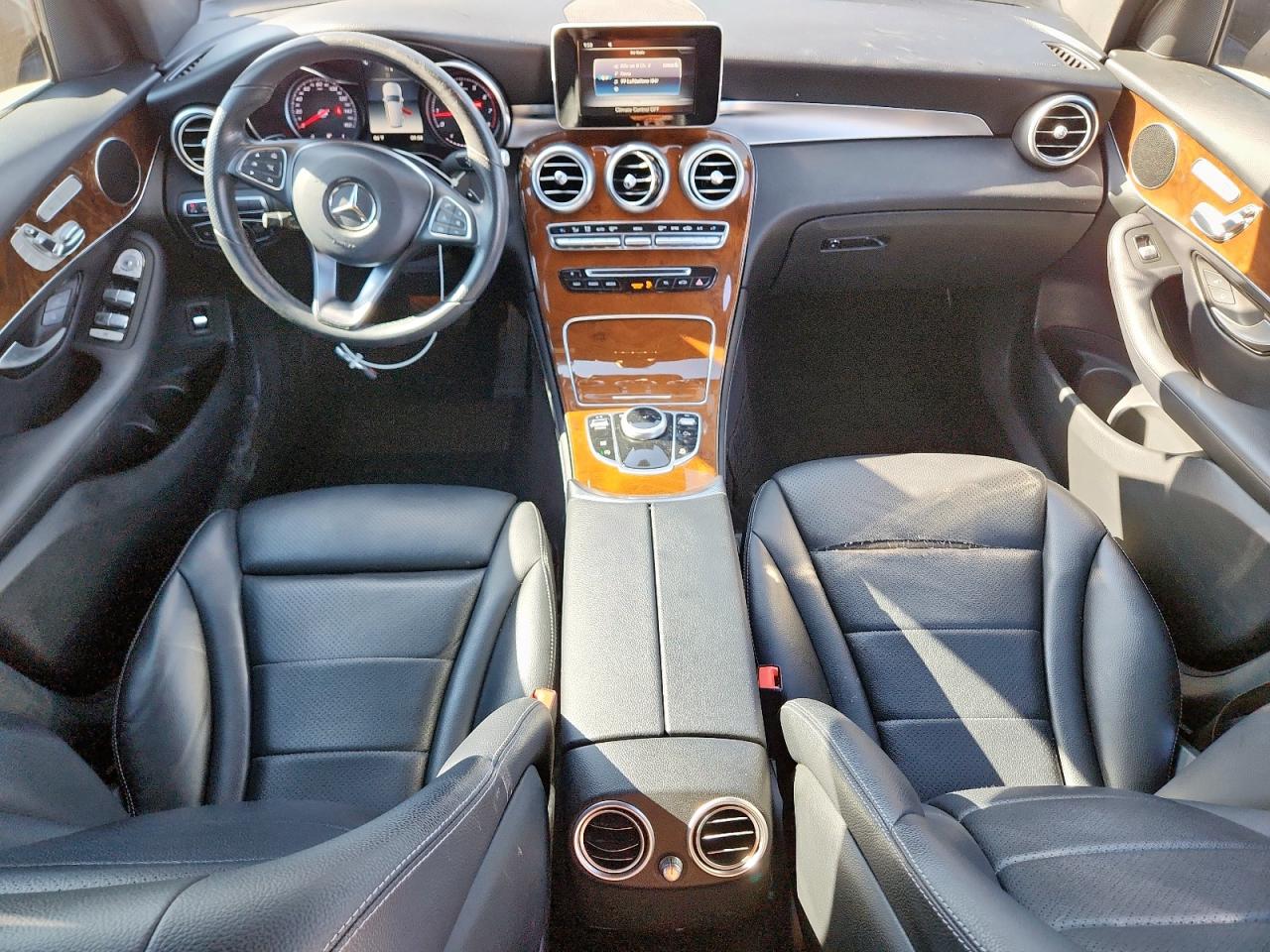 MERCEDES-BENZ GLC-CLASS 300 4MATIC