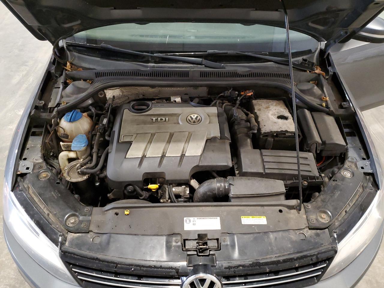 VOLKSWAGEN JETTA TDI