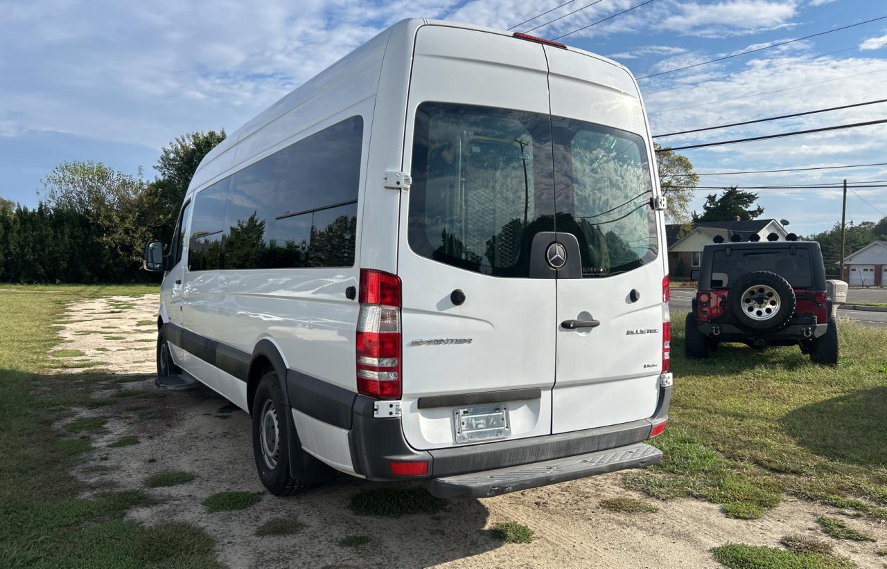 MERCEDES-BENZ SPRINTER 2500