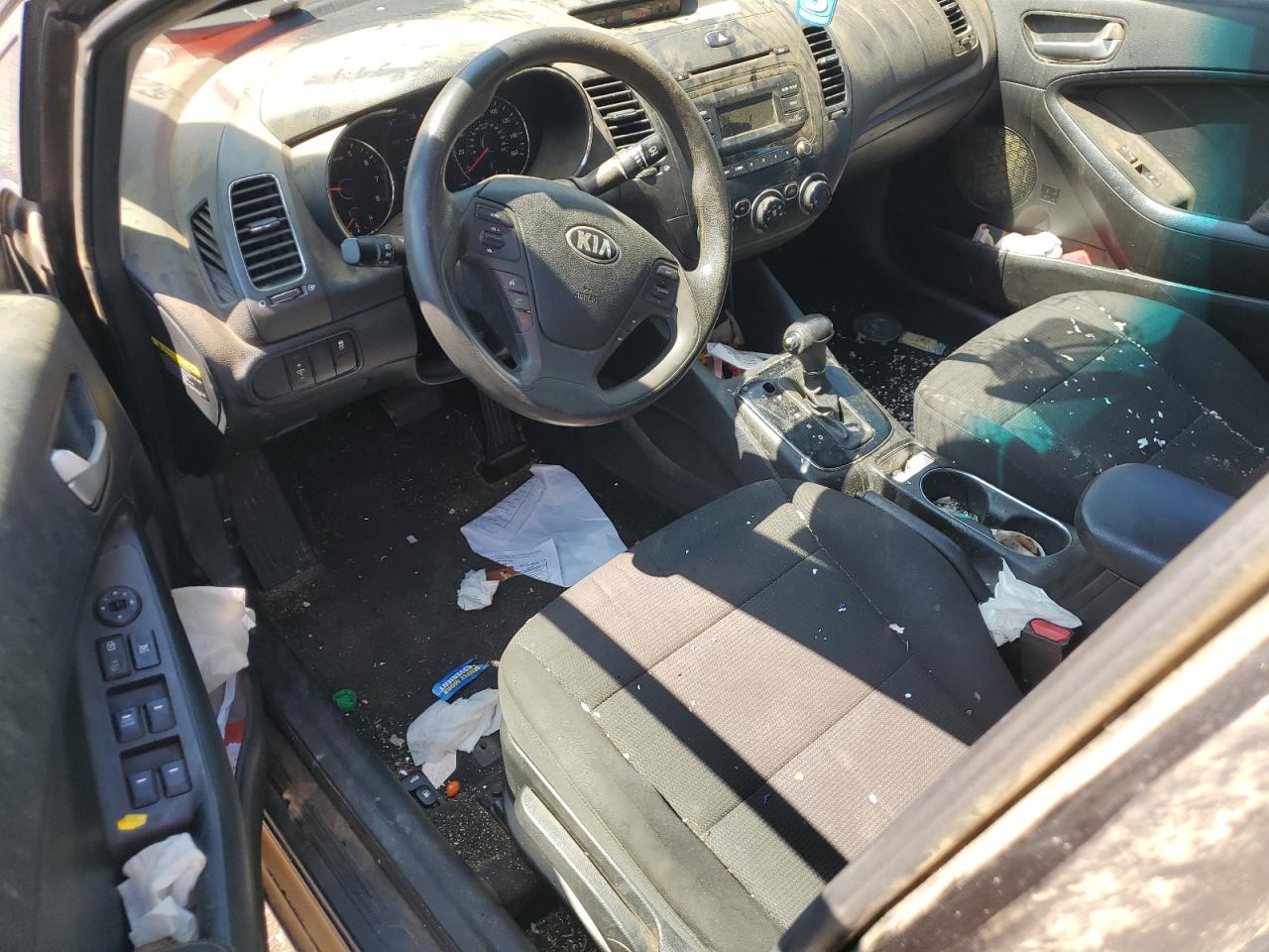 Lot #3239302138 2017 KIA FORTE LX