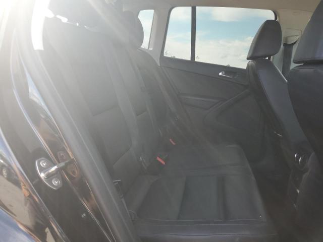 2016 VOLKSWAGEN TIGUAN S WVGAV7AX8GW003953