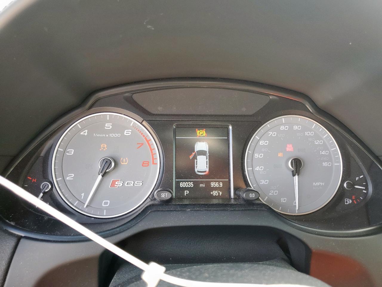 AUDI SQ5 PREMIUM PLUS