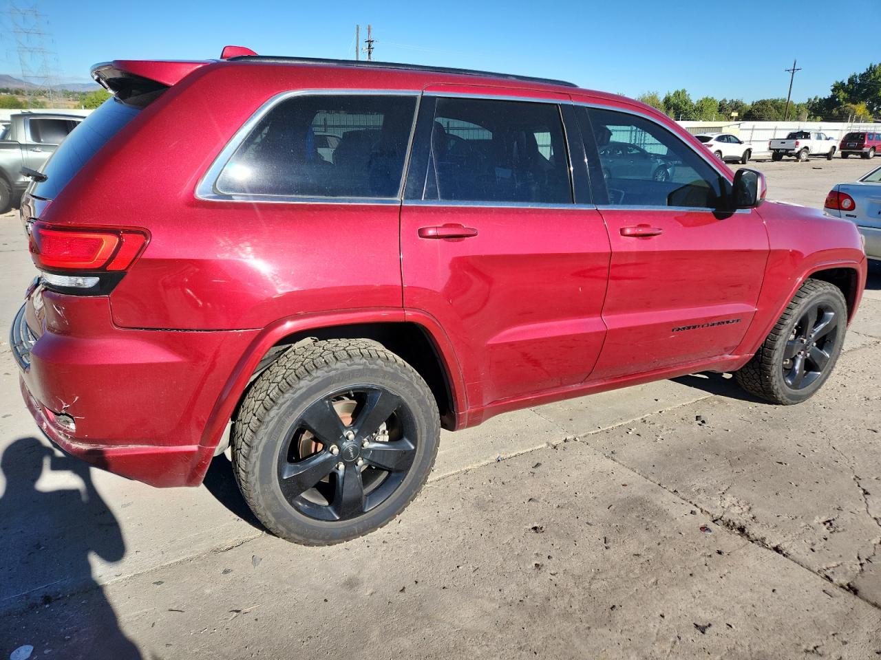 JEEP GRAND CHEROKEE LAREDO