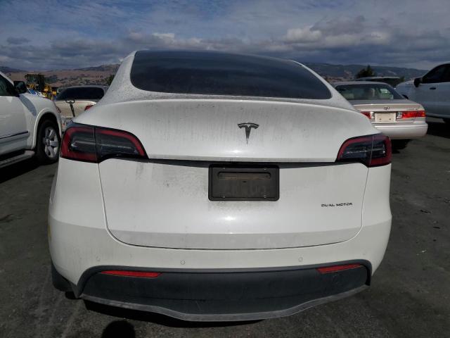 2022 TESLA MODEL Y 7SAYGDEE0NF362688