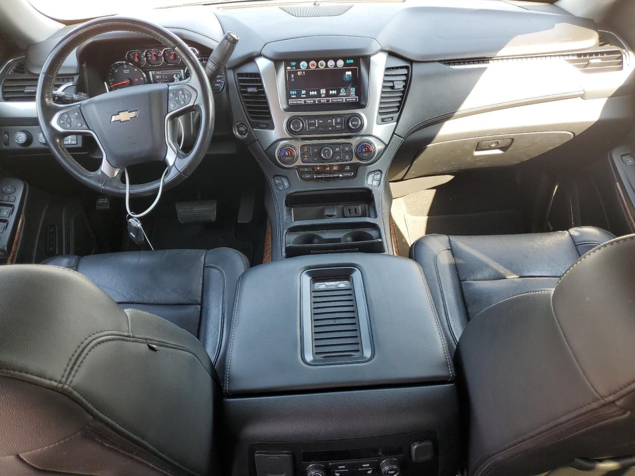 CHEVROLET SUBURBAN K1500 PREMIER