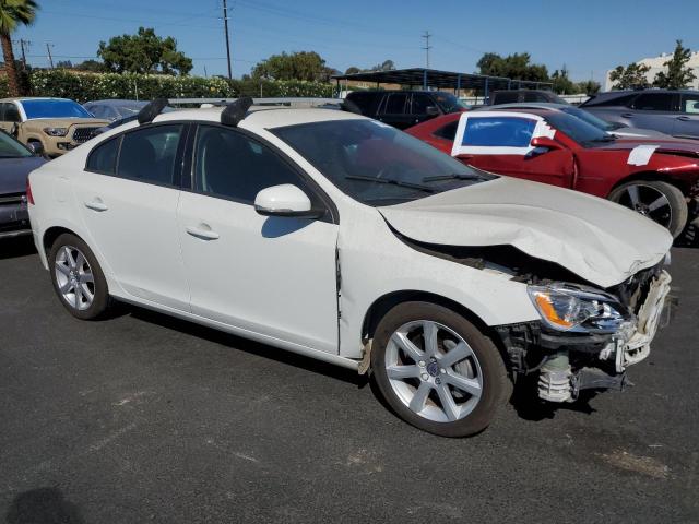 2016 VOLVO S60 YV1612TJ4G2404516