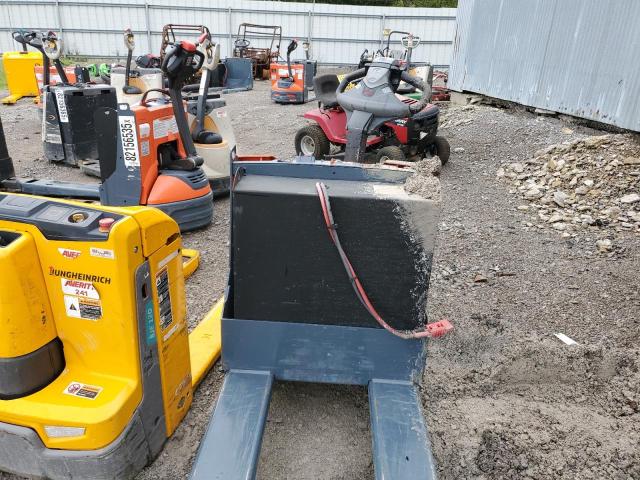 2020 TOYOTA ELECTRIC PALLET JACK #3246796845