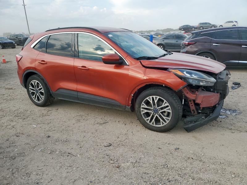 2020 FORD ESCAPE SEL - 1FMCU0H60LUA81312