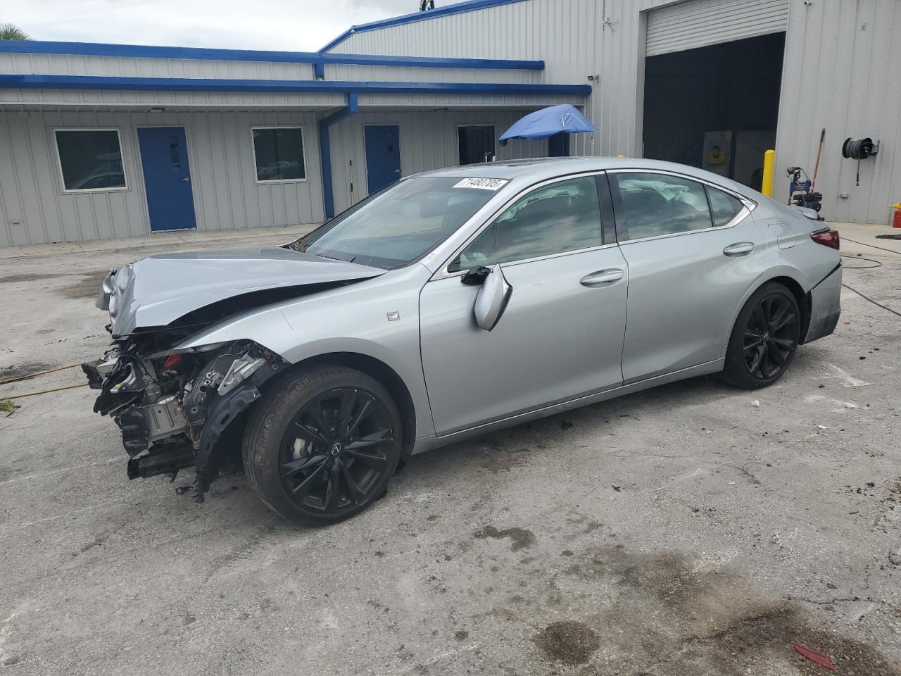 LEXUS ES 350 F SPORT HANDLING