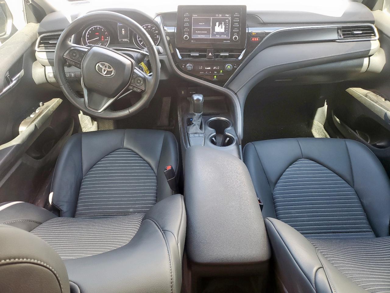 TOYOTA CAMRY SE NIGHT SHADE