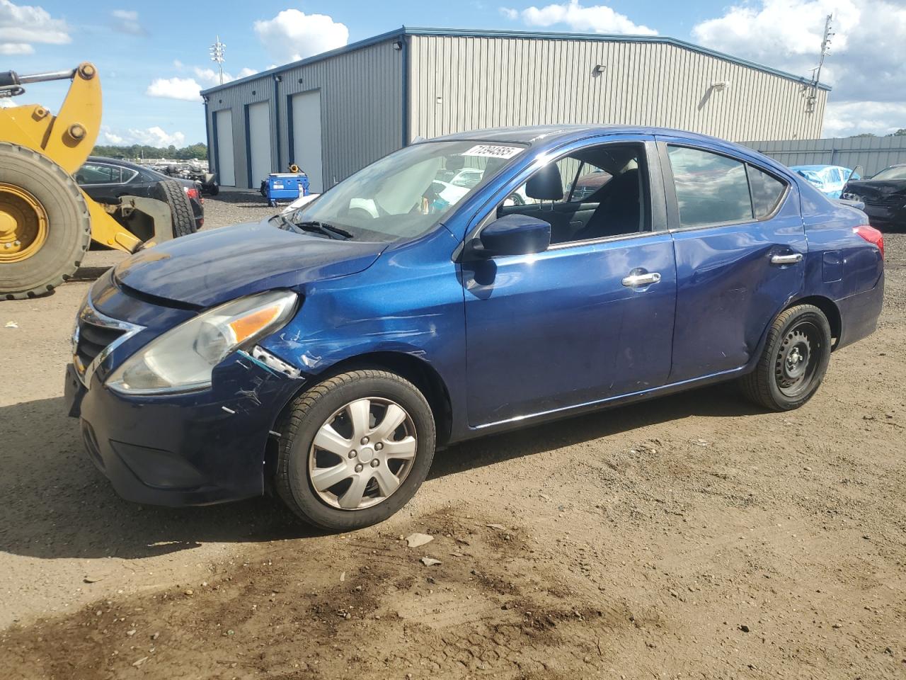 NISSAN VERSA S
