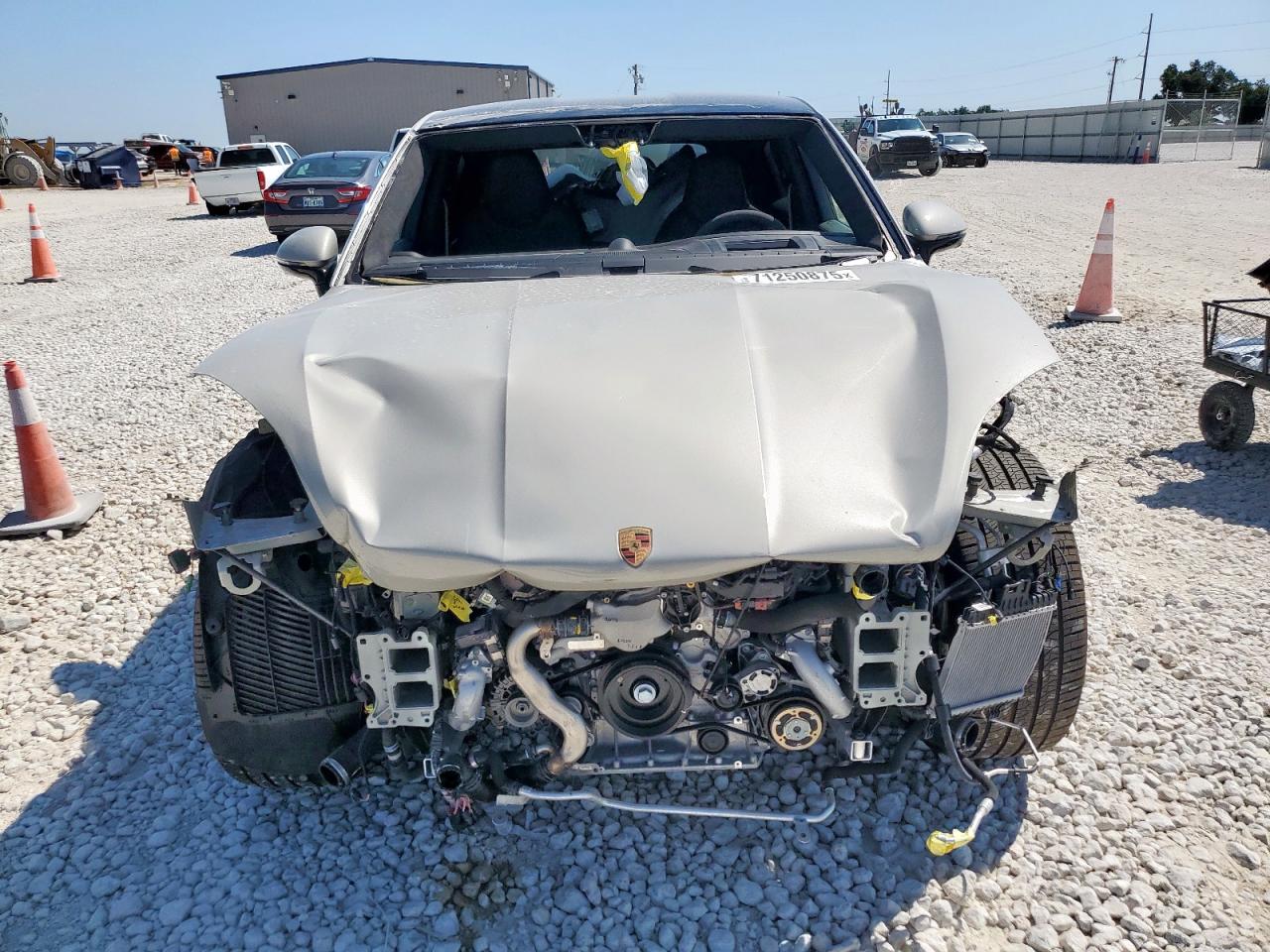 PORSCHE CAYENNE GTS COUPE