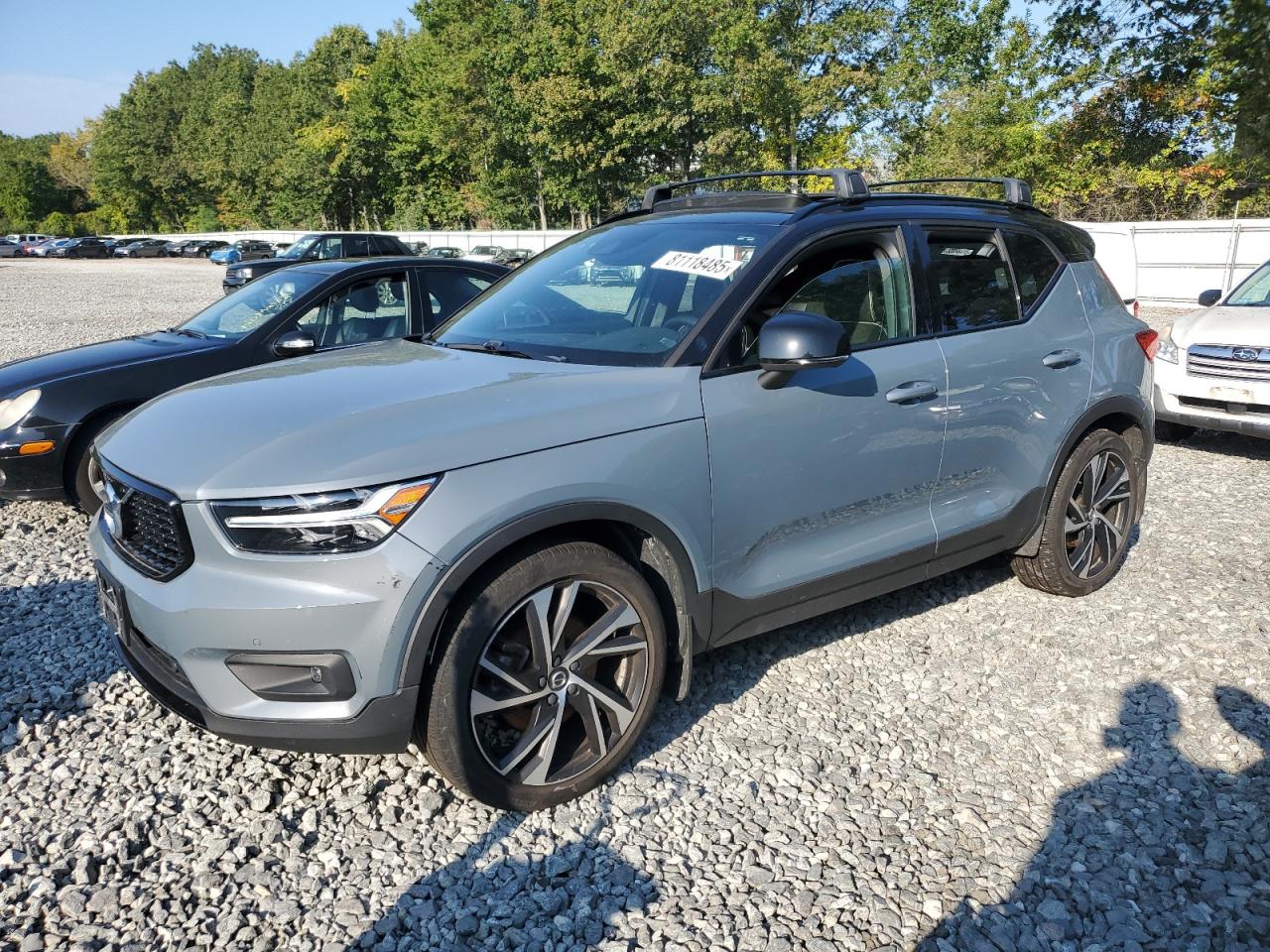 VOLVO XC40 T5 R-DESIGN