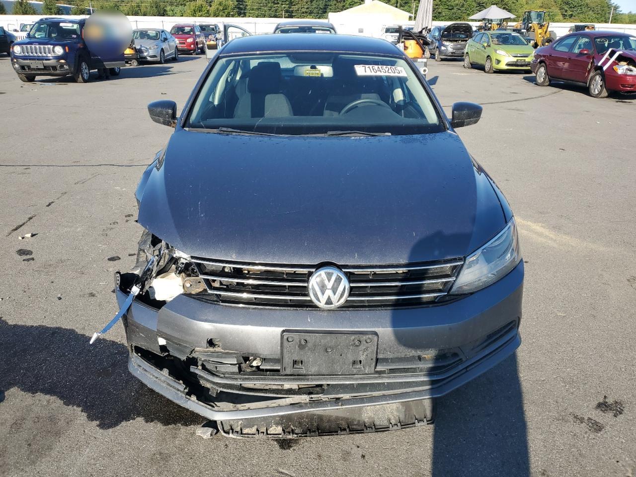 VOLKSWAGEN JETTA BASE