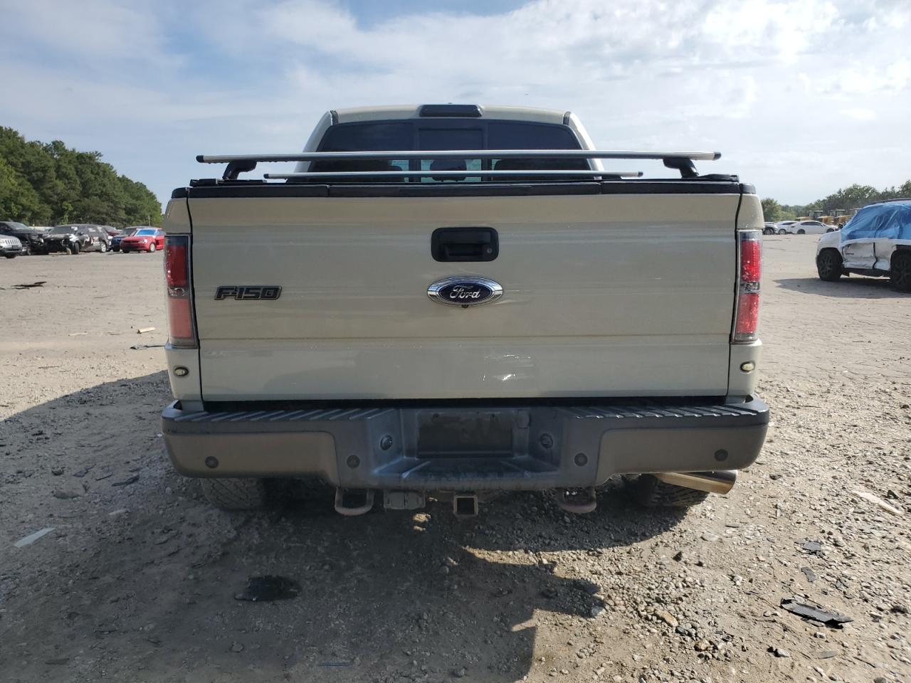 FORD F-150 SVT RAPTOR