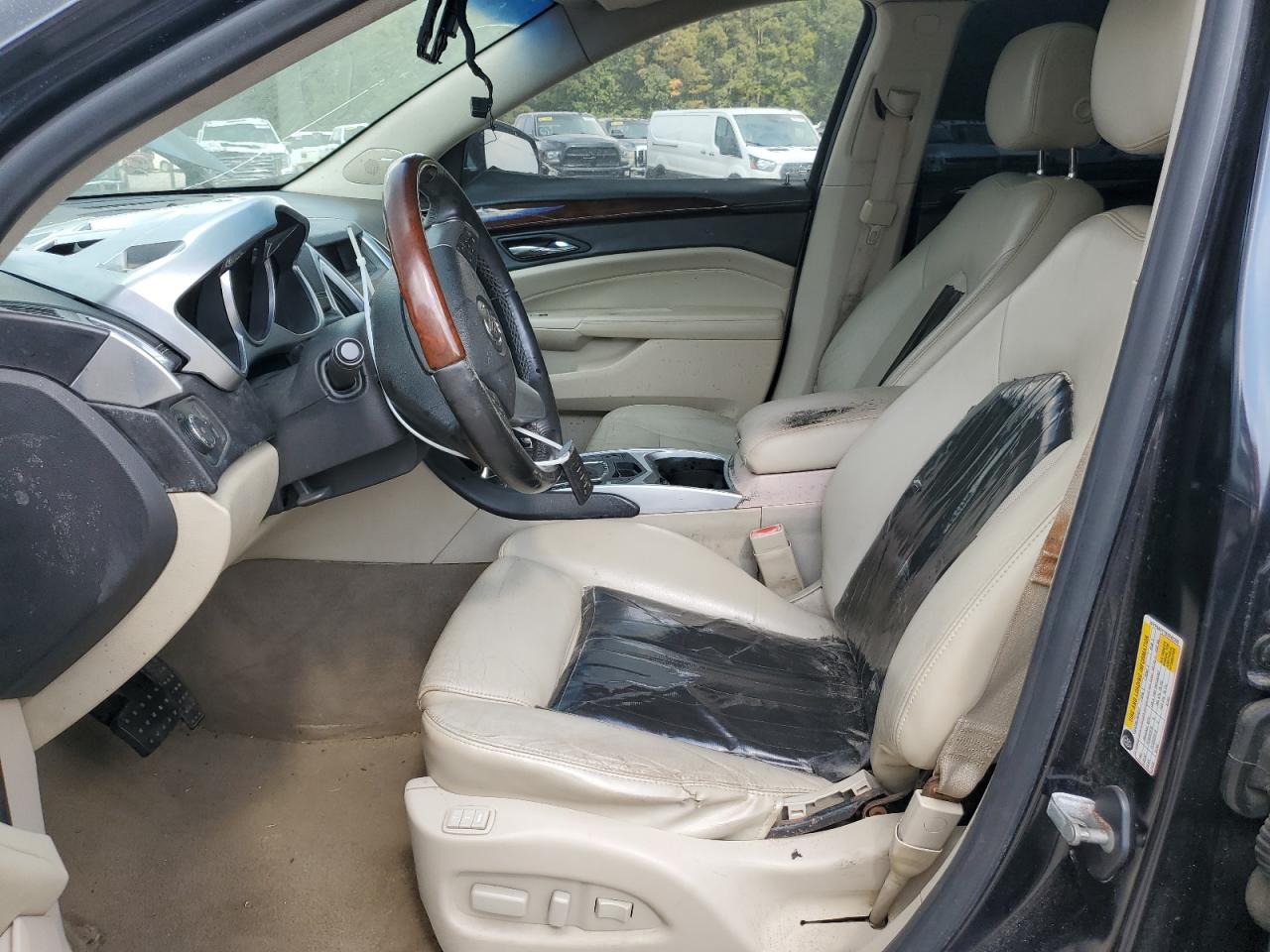 CADILLAC SRX LUXURY COLLECTION